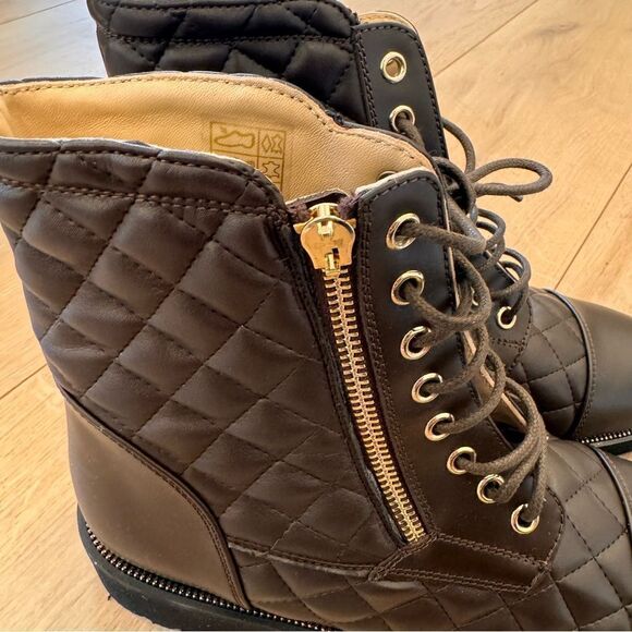 Ron White
Tiffany Boots 37 1/2 - Picture 7 of 13